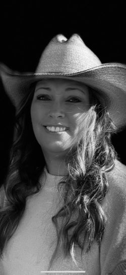Danielle Pelonis<br>President